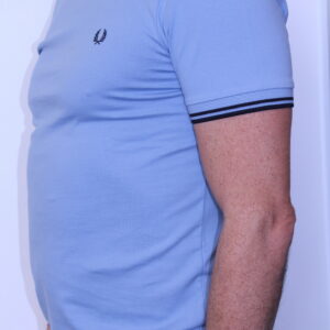 FRED PERRY – Tee shirt double liseré Sky