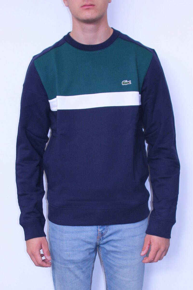 Lacoste sweat shirt