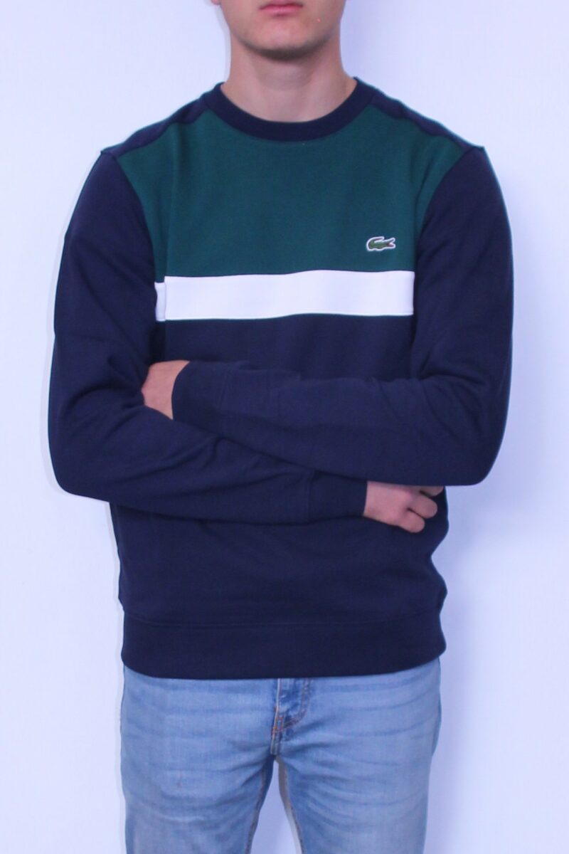 Lacoste sweat shirt