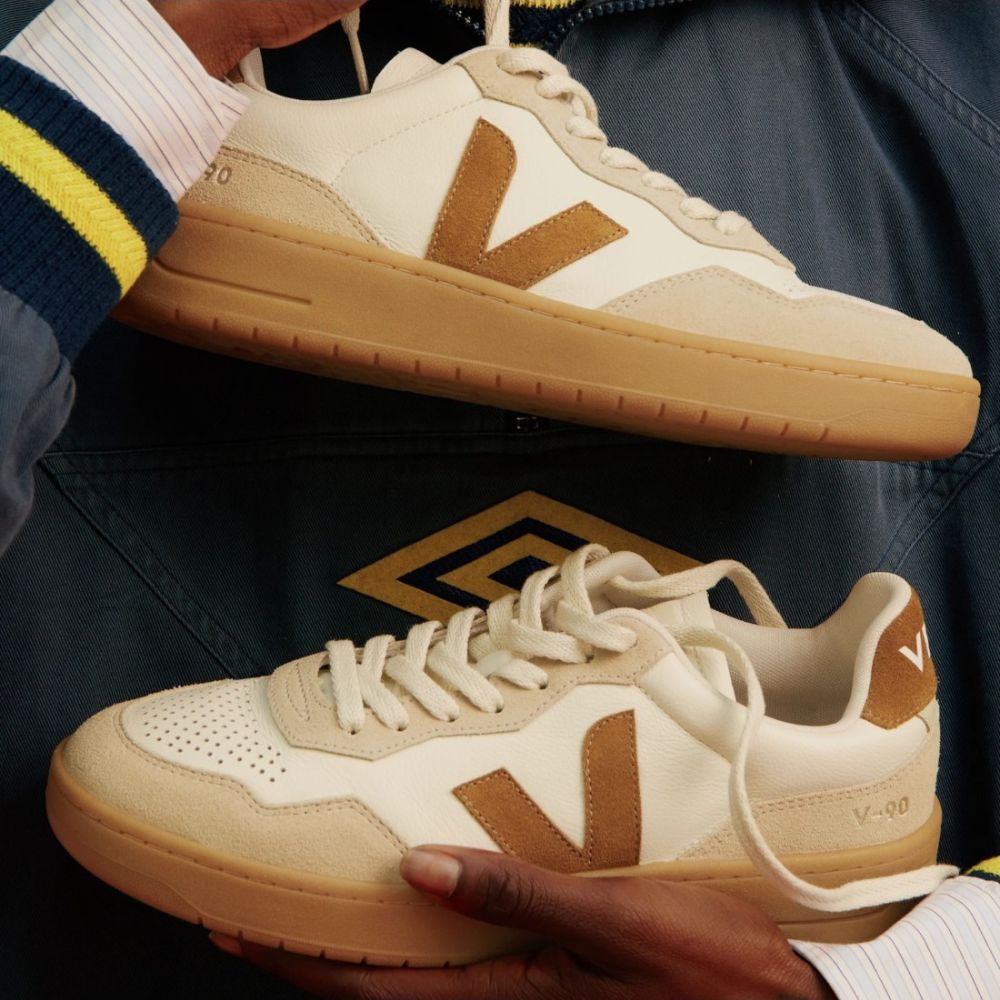 chaussures veja v-90 LEATHER BEIGE CAMEL chez sport aventure à Orange