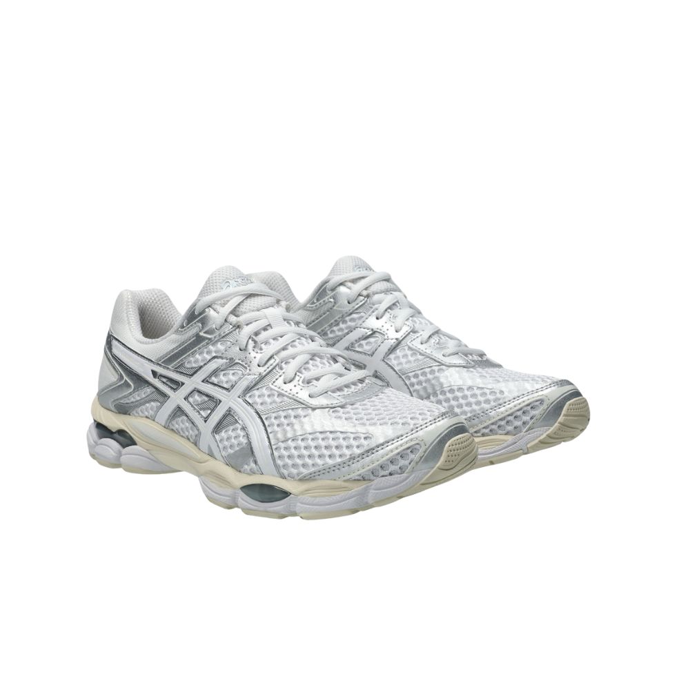 CHAUSSURES asics cumulus white BLANC homme femme chez sport aventure à Orange