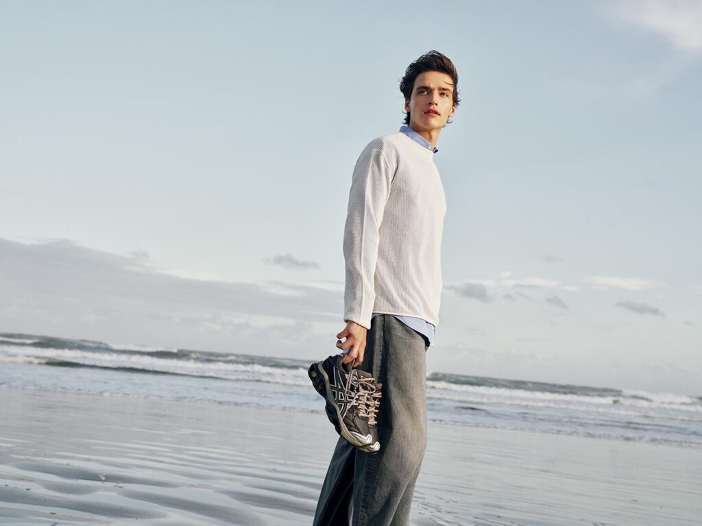 chaussures ASICS KINETIC FLUENT noir black chez sport aventure à Orange