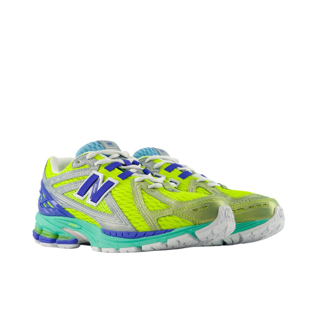 chaussures new balance jaune yellow alkaline green chez sport aventure à Orange