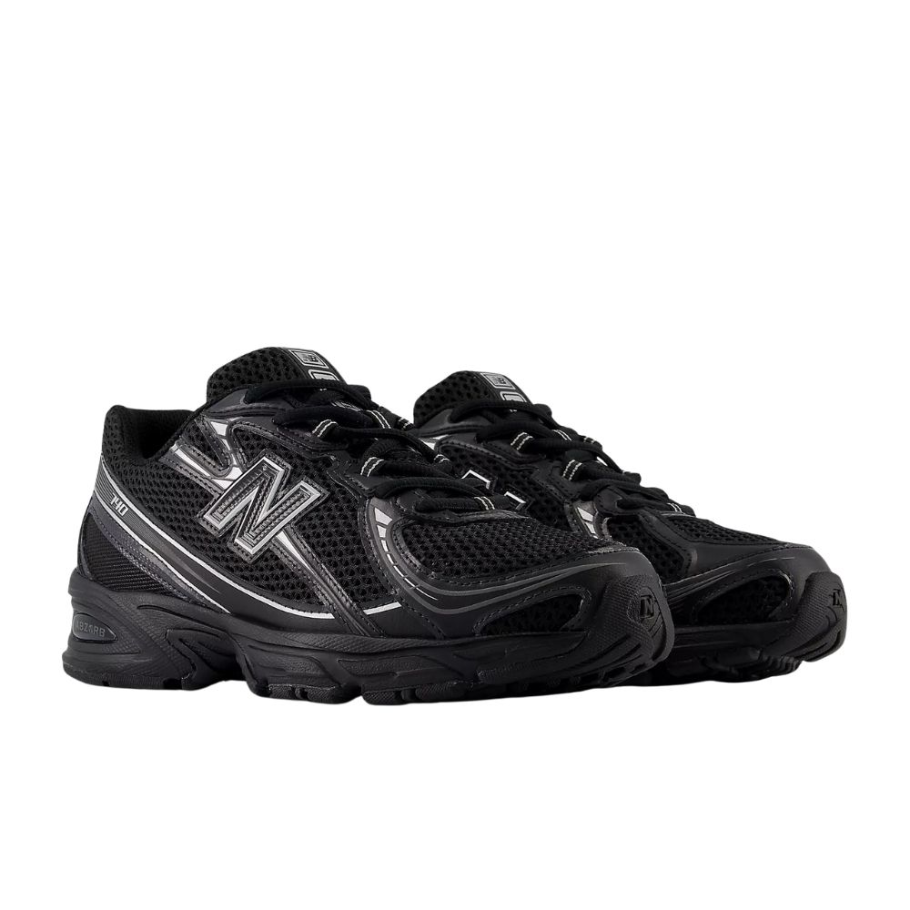 sneakers femme new balance 740 white black noir chez sport aventure à Orange