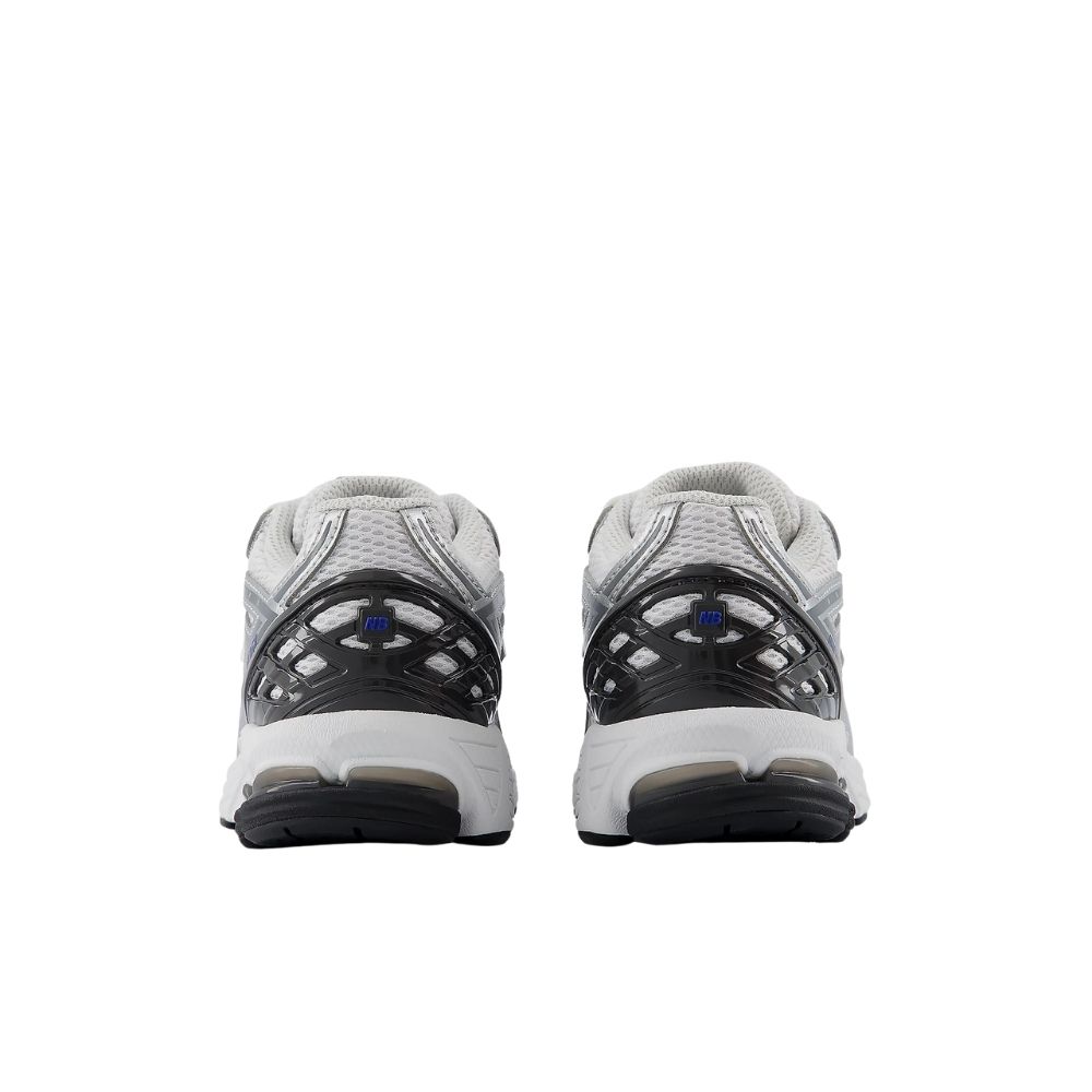 CHAUSSUIRES NEW BALANCE HOMME 1906R white silver chez sport aventure à Orange
