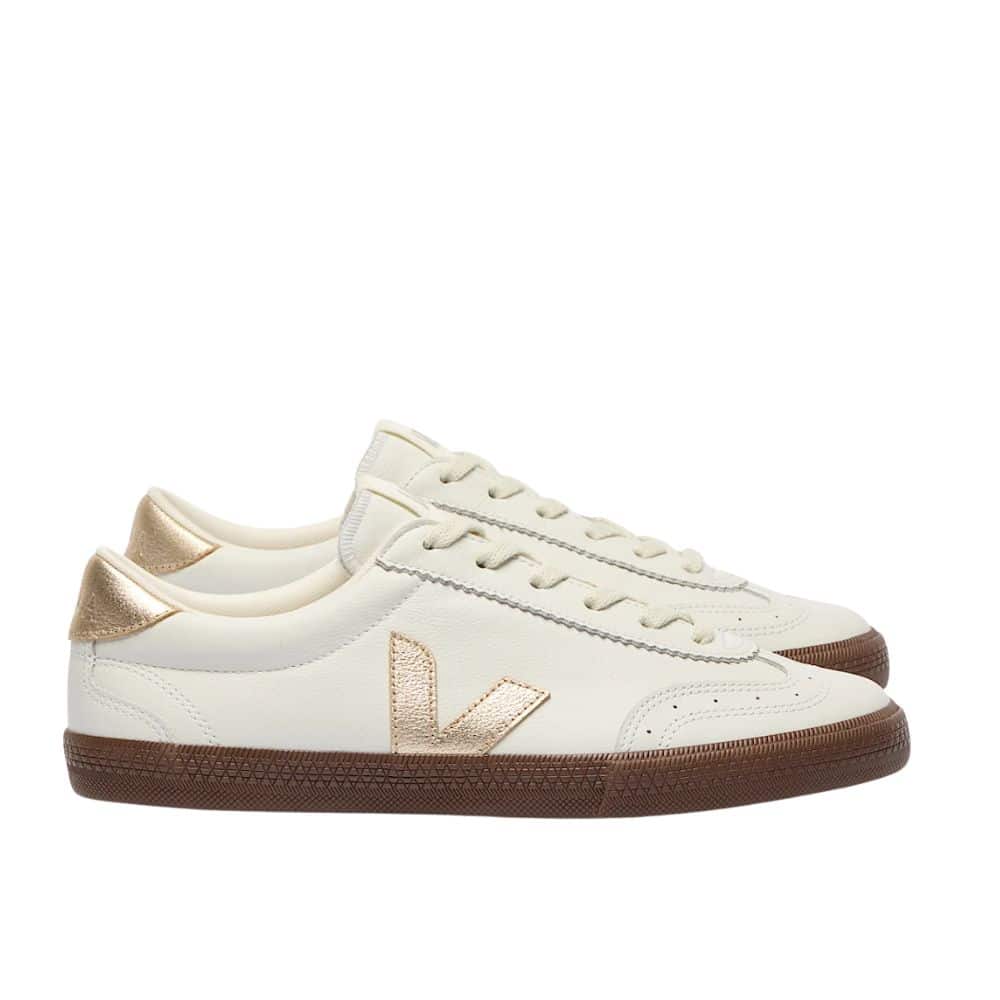 Veja Volley platinium femme. chaussures cuir Veja plates chez sport aventure à Orange