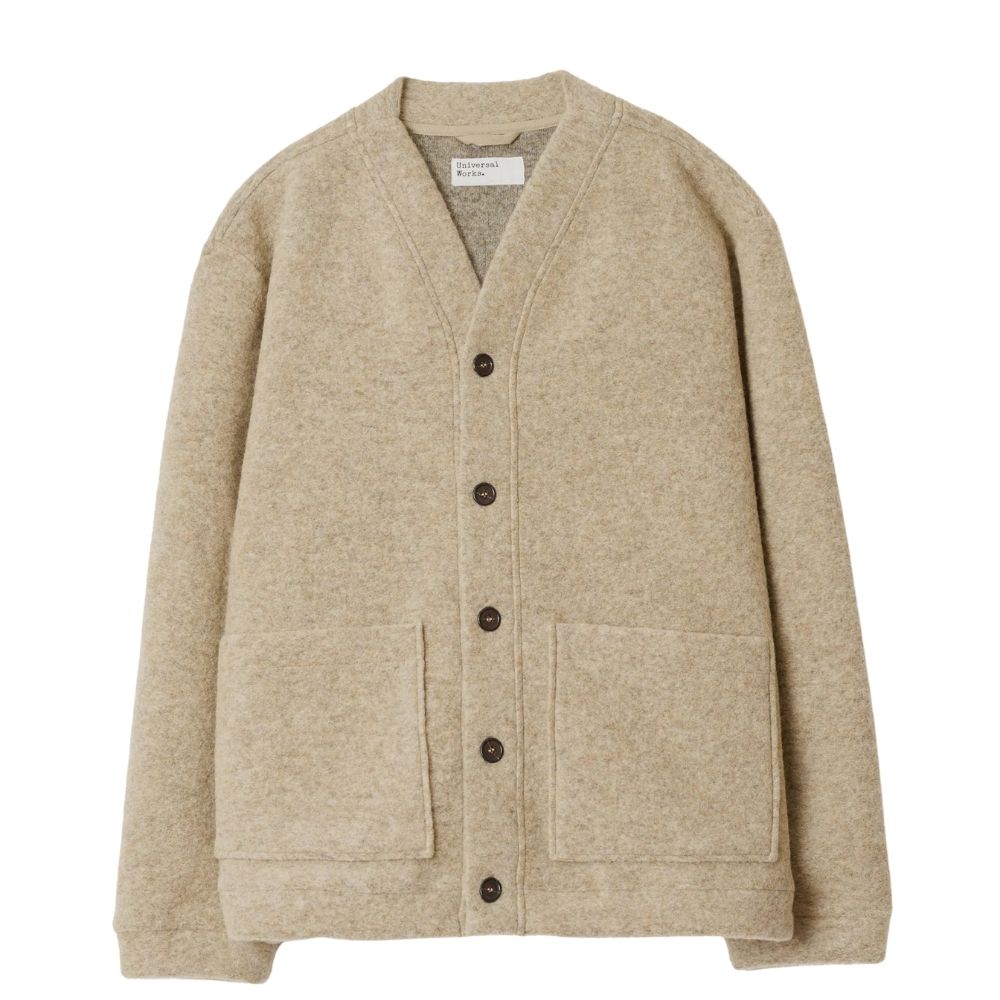 GILET EN LAINE CARDIGAN uNIVERSAL wORKS faune beige chez sport aventure à Orange