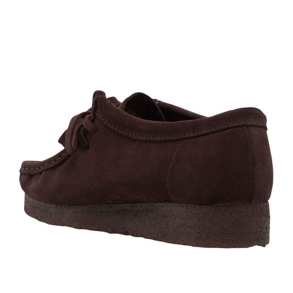 chaussures clarks wallabee marron chocolat en suede chez sport aventure à Orange
